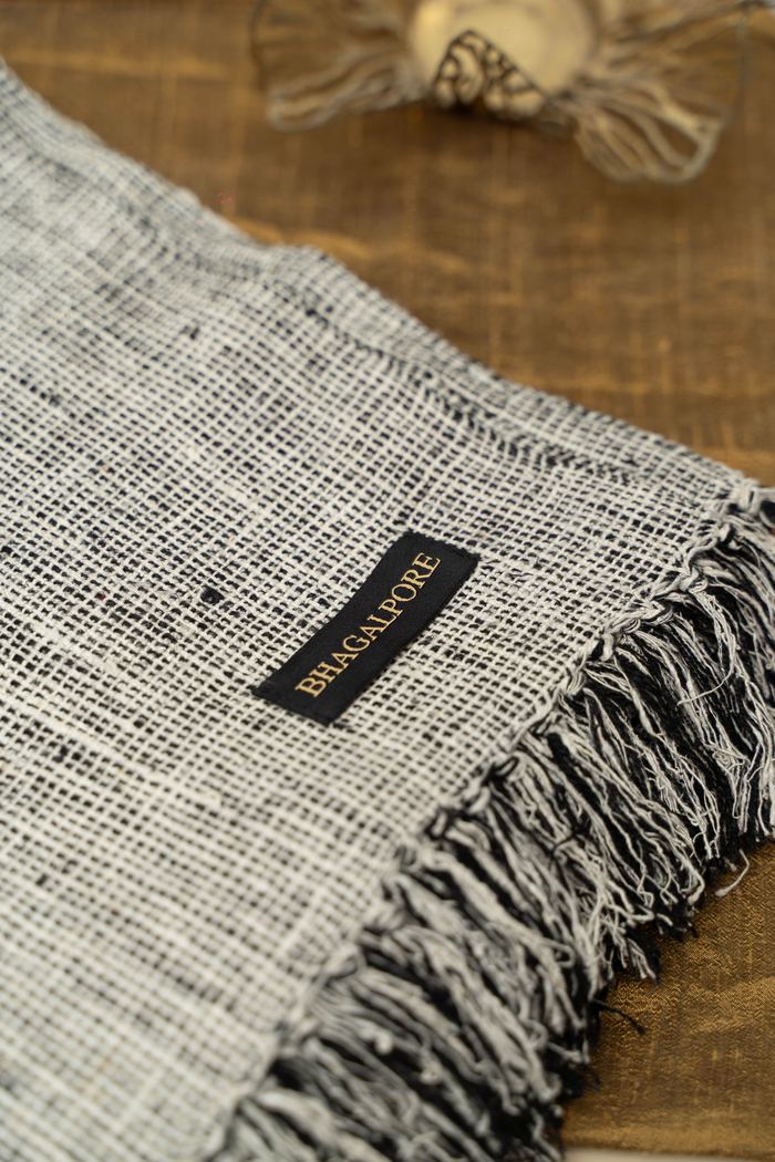 Black/White Check, Brown Effect detail 2