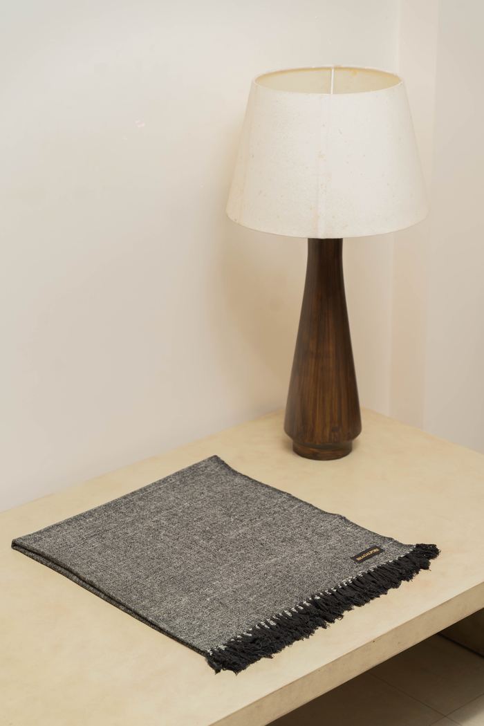Double Sided Black/Grey detail 3