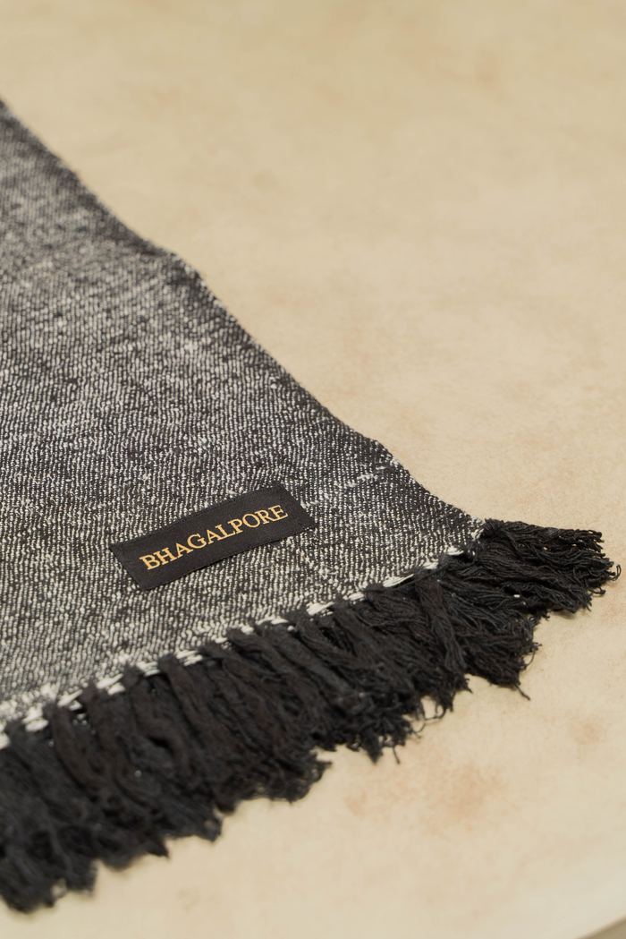 Double Sided Black/Grey detail 4