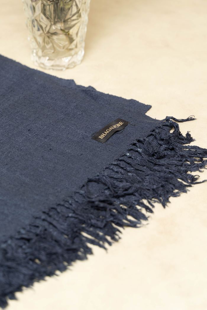 Midnight Blue detail 3