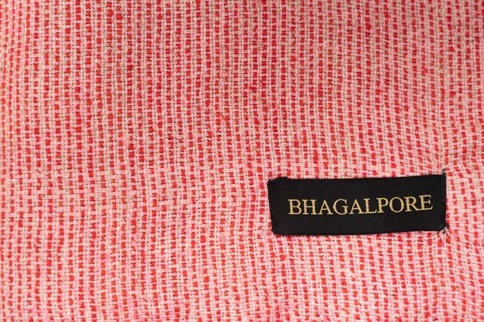 Reddish Pink detail 2
