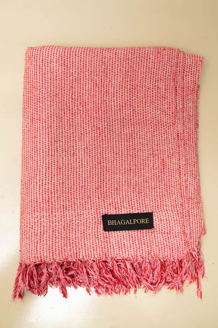 Reddish Pink detail 4